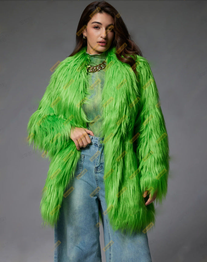 Damen Flauschiger Kunstpelzmantel im modernen Design Stilzeits