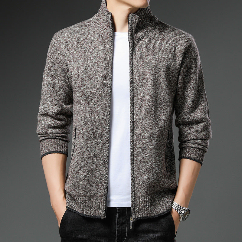 Herren Fleecejacke mit hochgeschlossenem Kragen und praktischen Reißverschlusstaschen Stilzeits