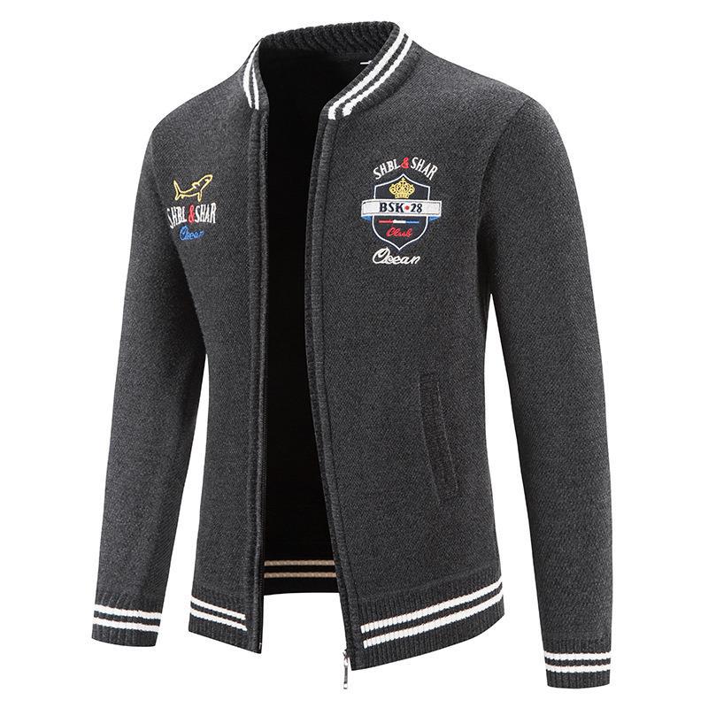 Herren sportliche Strickjacke mit Stehkragen und abwechslungsreicher Stickerei Stilzeits
