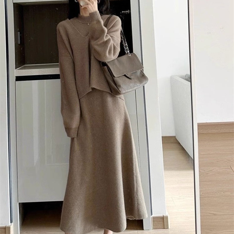Damen Strickkleid mit lässigem Oversized-Oberteil und elegantem Rock Stilzeits