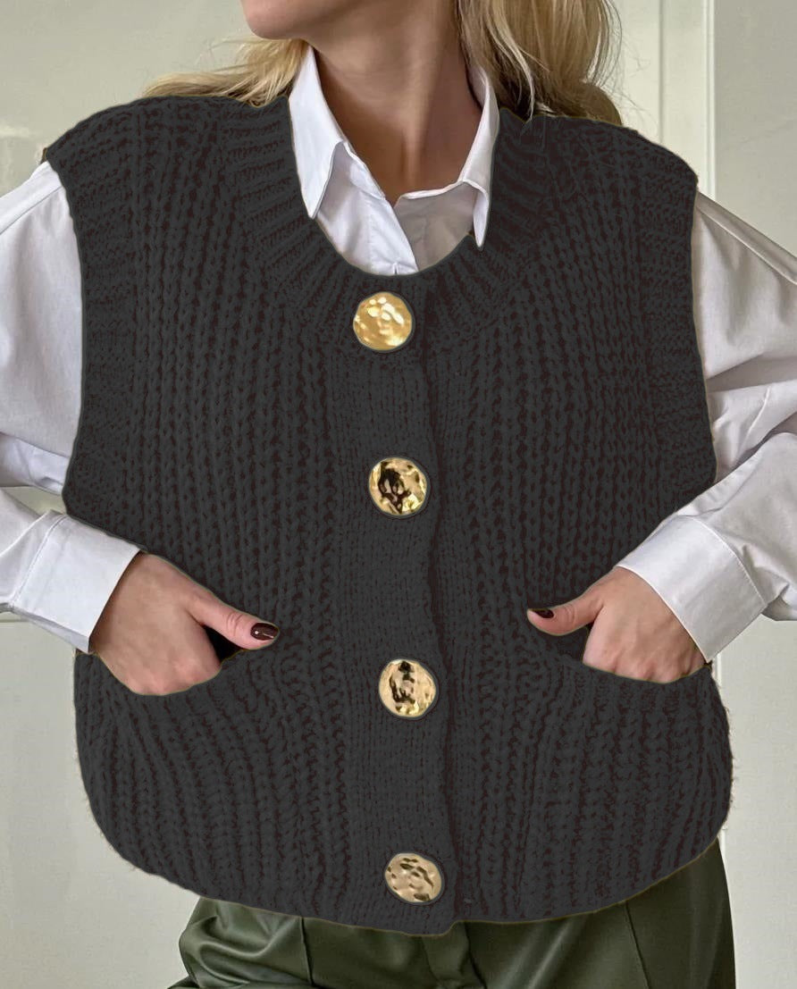 Damen gemütliche Strickweste mit großen Knöpfen und praktischen Taschen Stilzeits
