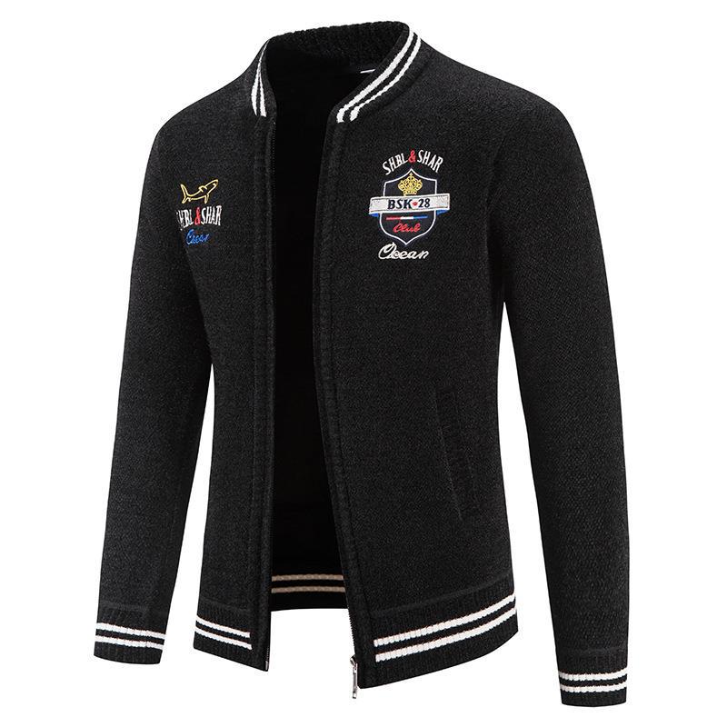 Herren sportliche Strickjacke mit Stehkragen und abwechslungsreicher Stickerei Stilzeits