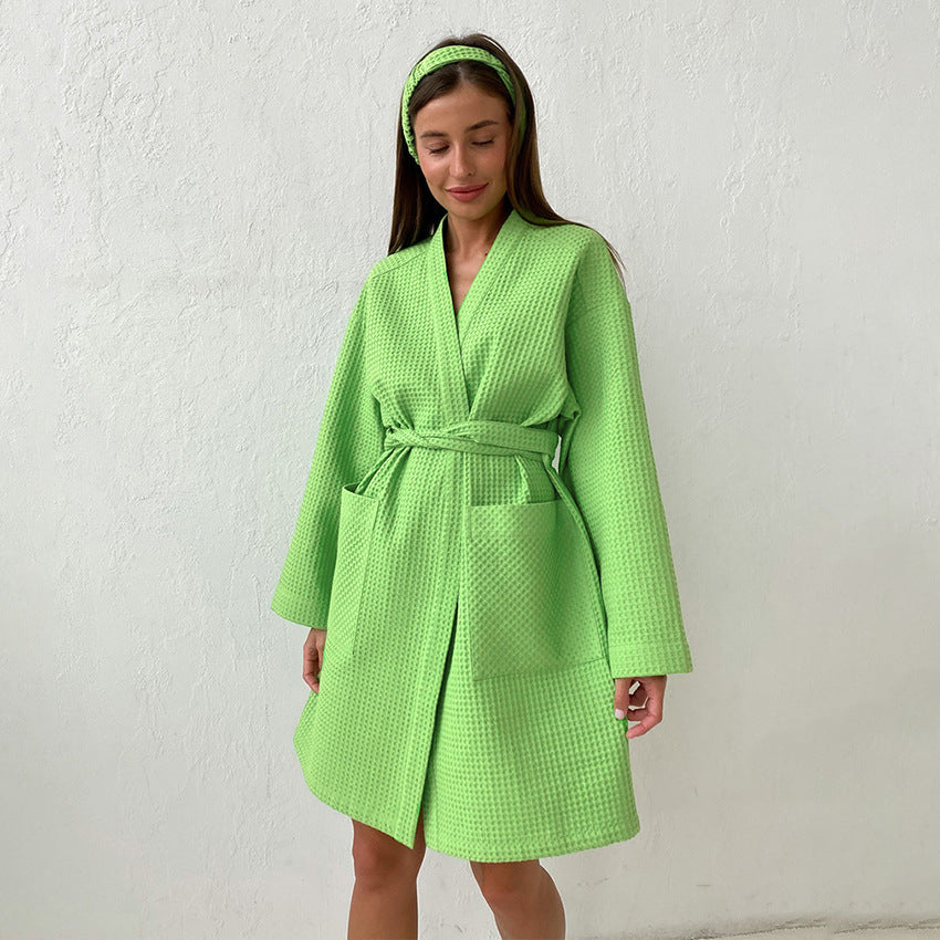 Damen Bademantel aus hochwertigem Baumwollmix mit Gürtel und praktischen Taschen Stilzeits