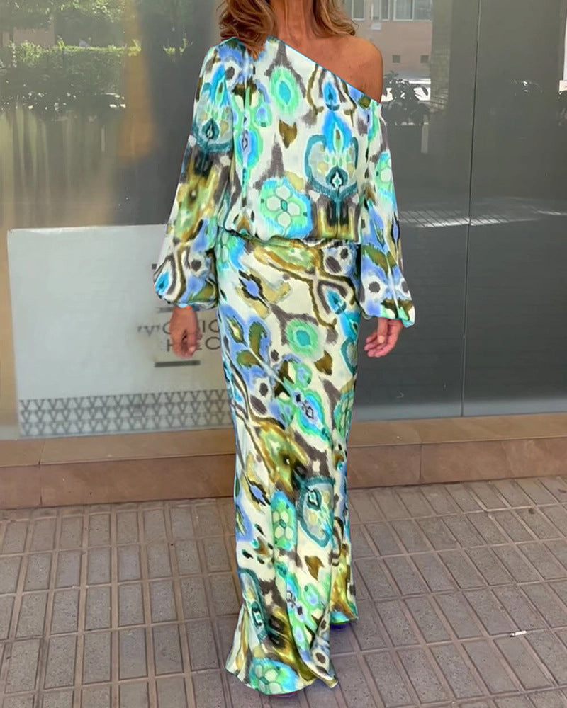 Damen Elegantes Maxikleid im grafischen Batikdesign mit Off-Shoulder-Ausschnitt und voluminösen Ärmeln Stilzeits