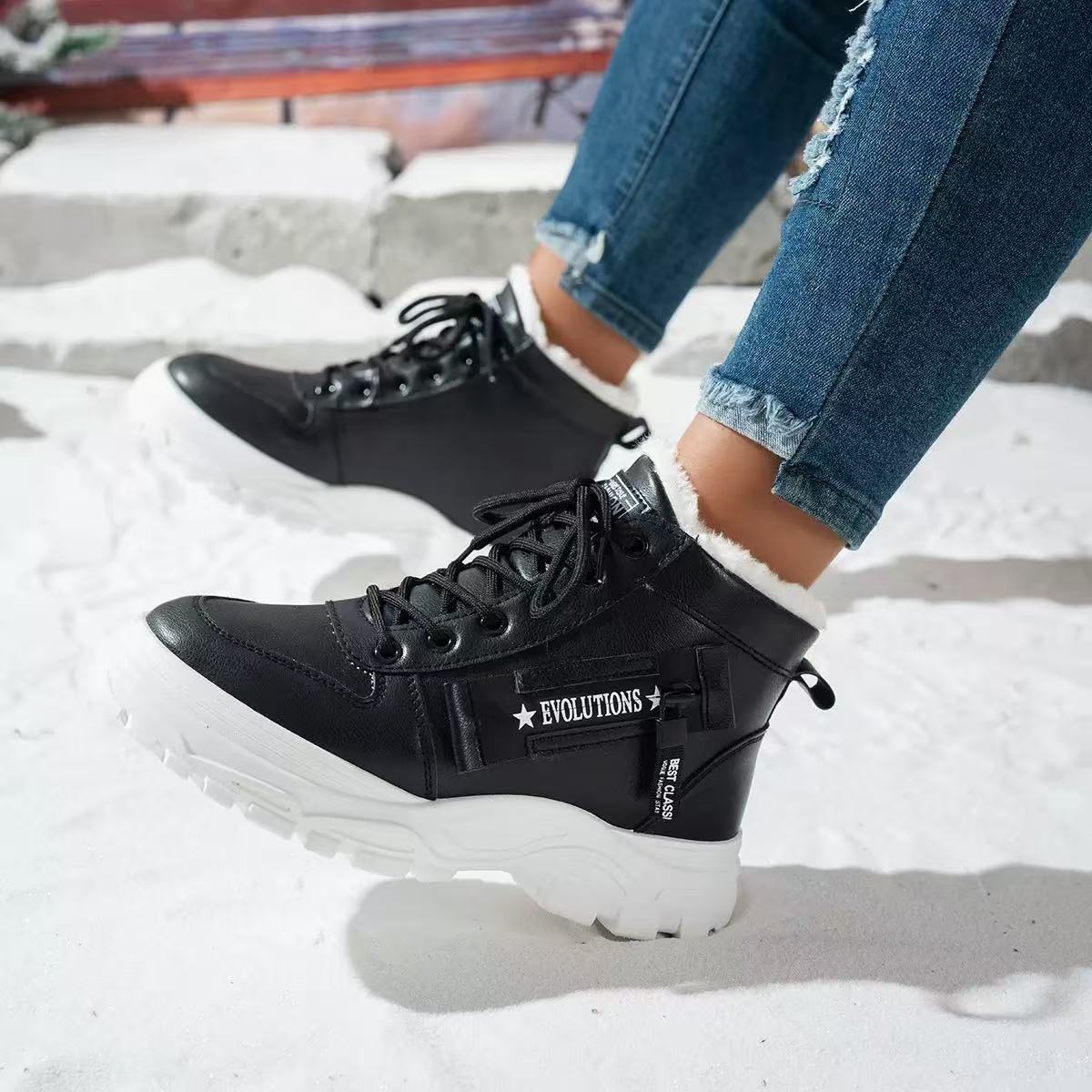 Damen gefütterte High-Top Sneakers mit rutschfester Sohle und modischem Design Stilzeits
