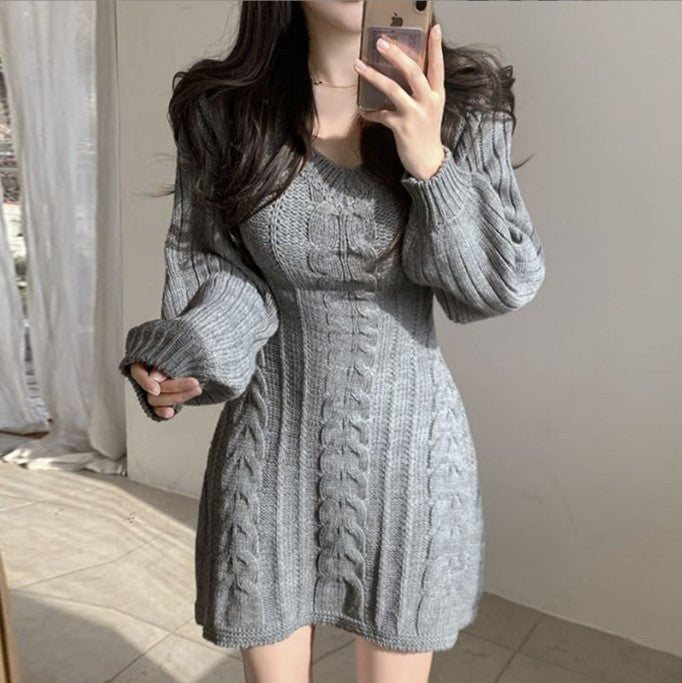 Damen Strickkleid mit weitem Schnitt und eleganten Zopfdetails Stilzeits