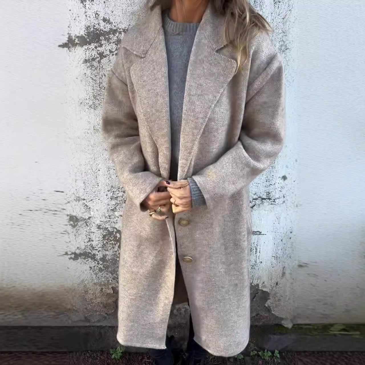 Damen Oversized Wollmantel mit eleganten Details Stilzeits