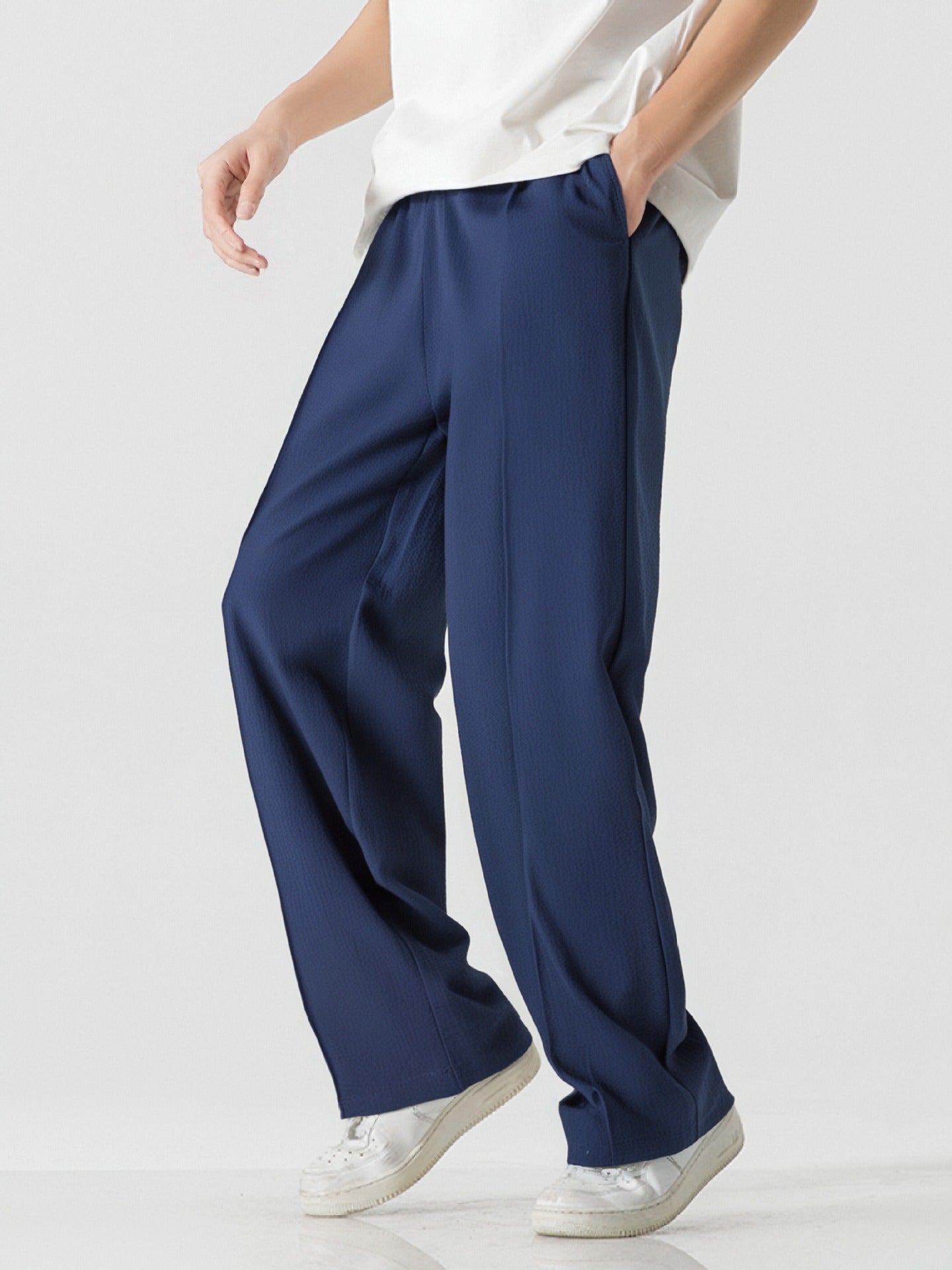 Herren Elegante, weite Freizeithose aus atmungsaktivem Gewebe Stilzeits