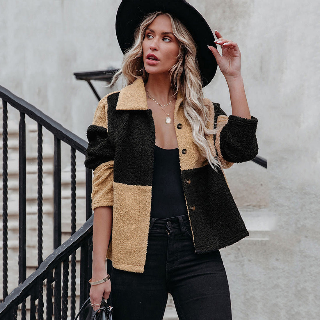 Damen Gemütliche Teddyjacke mit Statement-Kragen Stilzeits