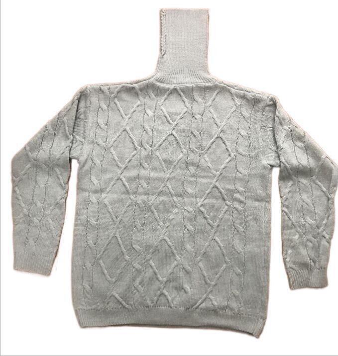 Herren Strickpullover mit hohem Kragen und strukturiertem Zopfmuster Stilzeits