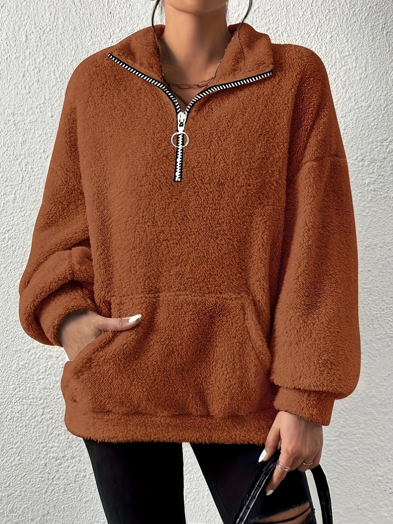 Damen kuscheliger Fleece-Pullover mit halbem Reißverschluss und Seitentaschen Stilzeits