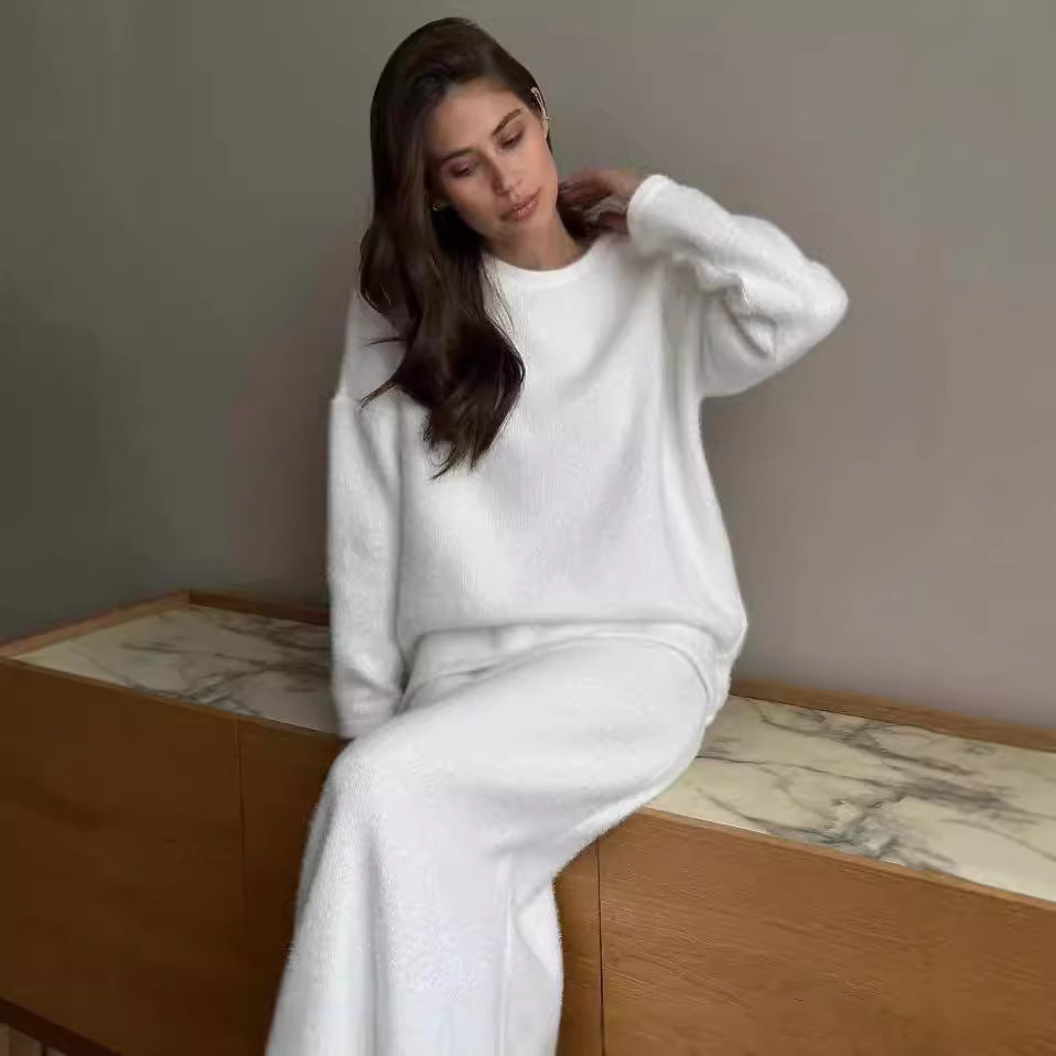 Damen Elegantes Maxikleid aus weichem Strick Stilzeits