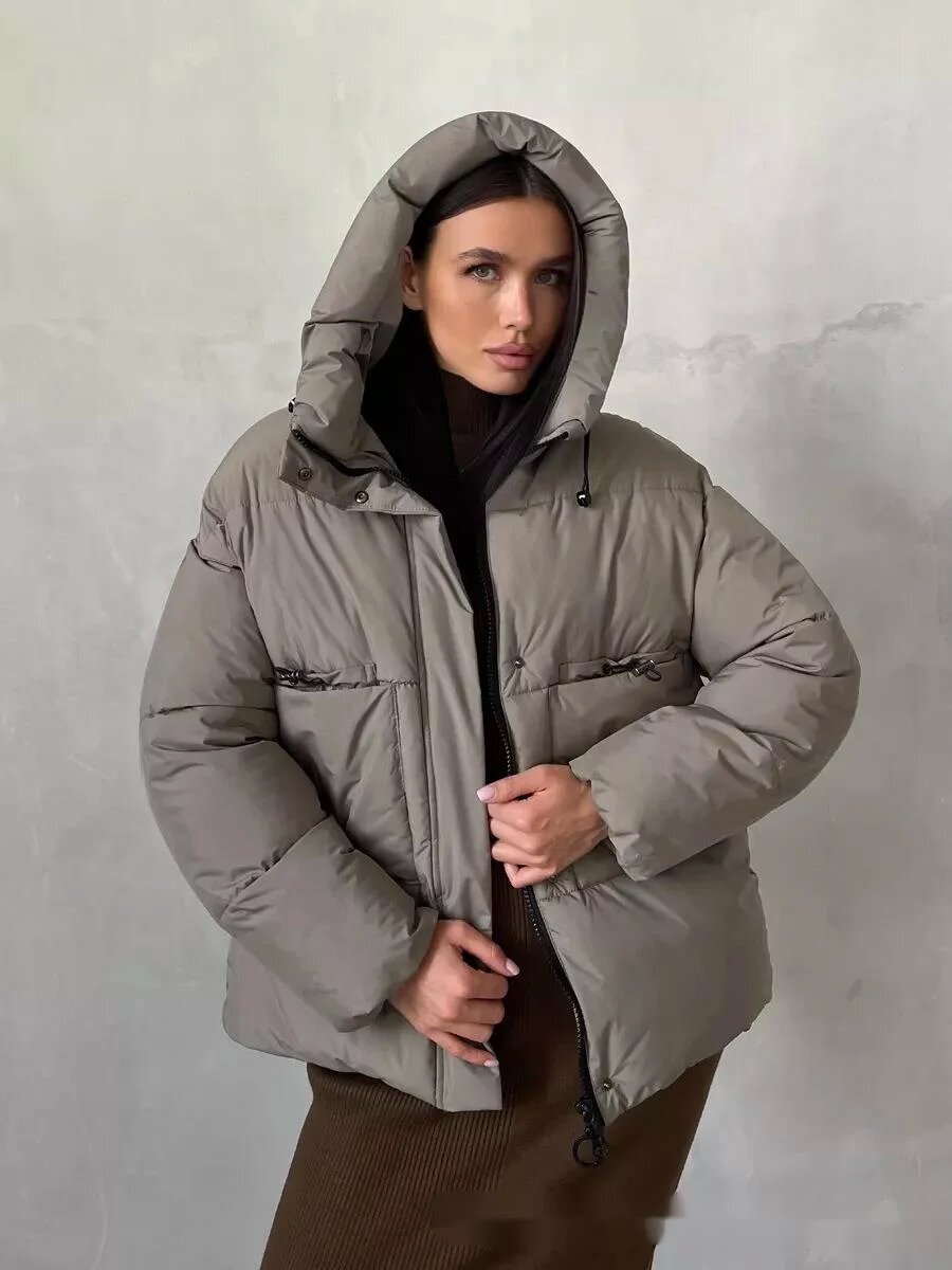 Damen Sportliche Winterjacke mit hohem Kragen und praktischen Taschen Stilzeits