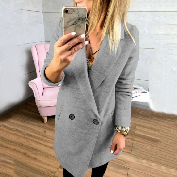 Damen Überlanger, taillierter Mantel mit elegantem Revers und praktischen Taschen Stilzeits