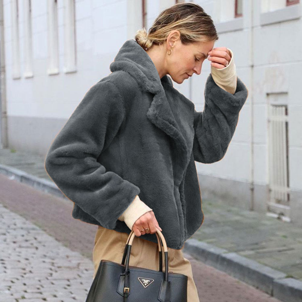 Damen Kuschelige Fleecejacke mit Reverskragen und Seitennaht Stilzeits