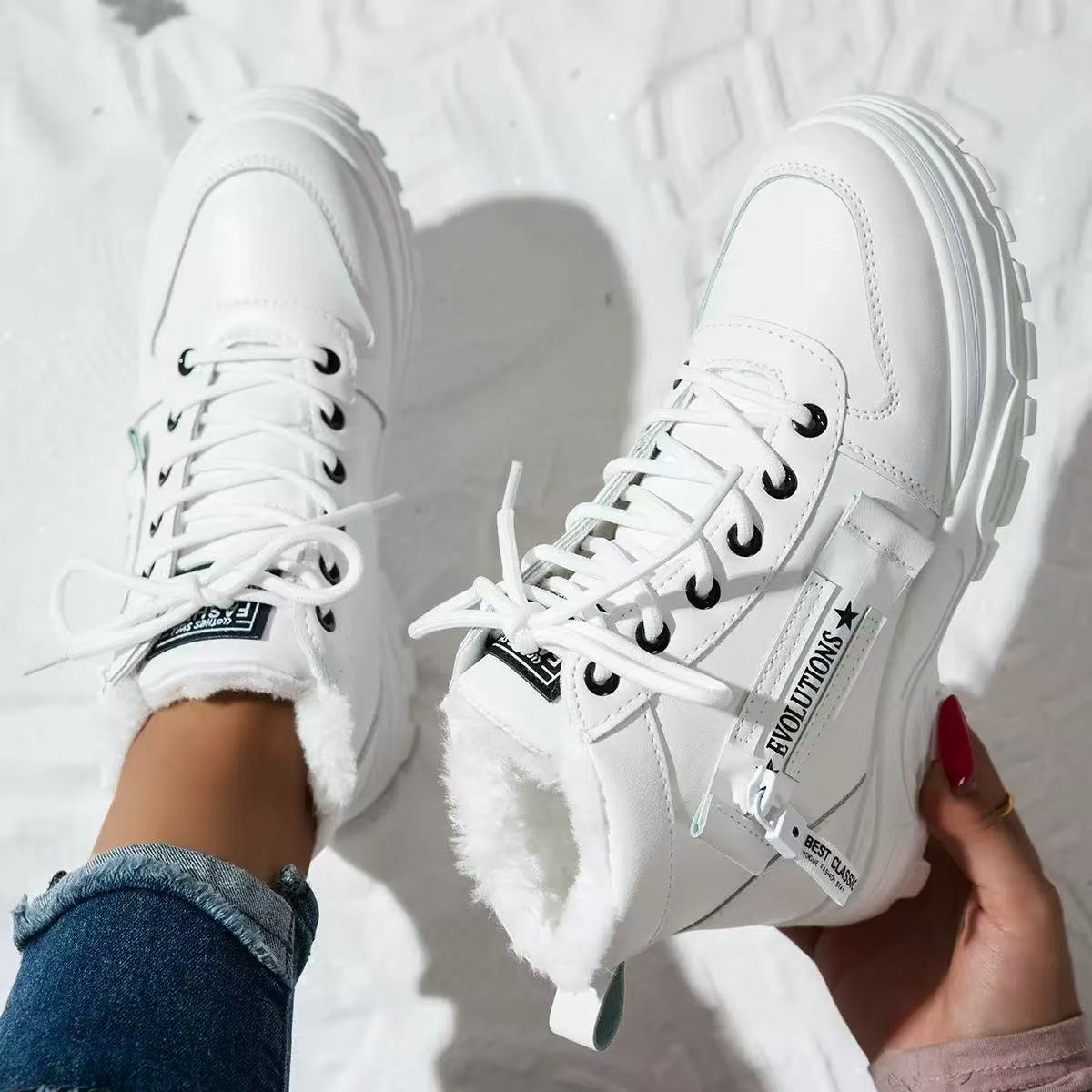 Damen gefütterte High-Top Sneakers mit rutschfester Sohle und modischem Design Stilzeits
