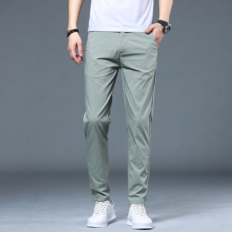 Herren luftige Freizeithosen im modernen Slim-Fit Design Stilzeits