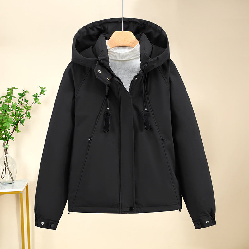 Damen Funktionale Softshelljacke mit verstellbarer Kapuze und hochwertigen Reißverschlüssen Stilzeits