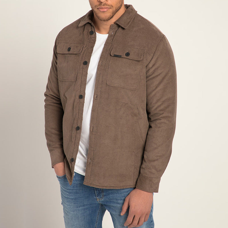 Herren Cordjacke mit praktischen Brusttaschen und modernem Schnitt Stilzeits