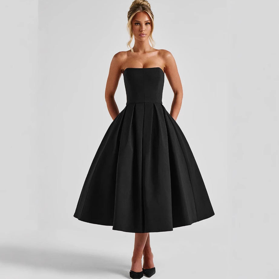 Damen Elegantes Midi-Kleid mit schwingendem Rock und raffiniertem Bandeau-Ausschnitt Stilzeits