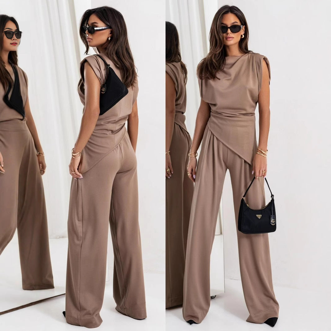 Damen eleganter Jumpsuit mit asymmetrischem Schnitt und hochmodernem Design Stilzeits
