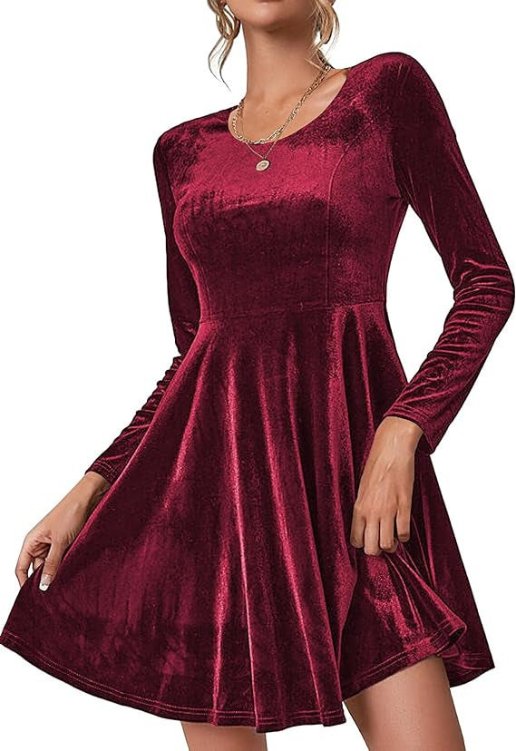 Damen Elegantes Samtkleid mit geschwungenem Saum und langen Ärmeln Stilzeits