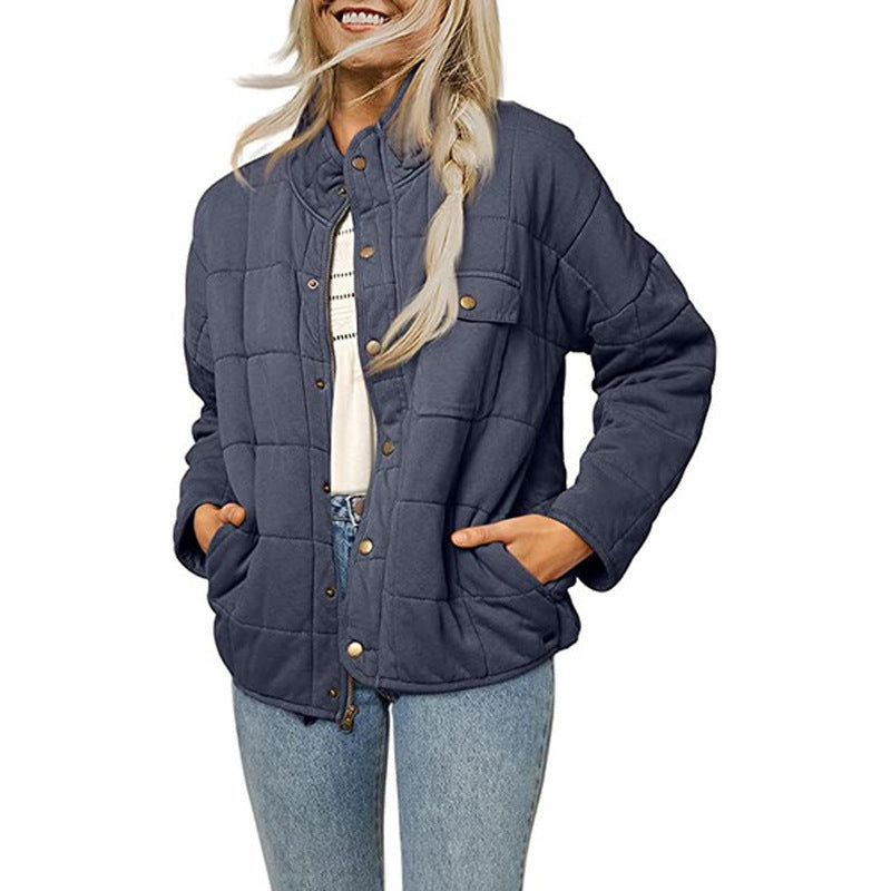 Damen Steppjacke mit dekorativem Knopf Stilzeits