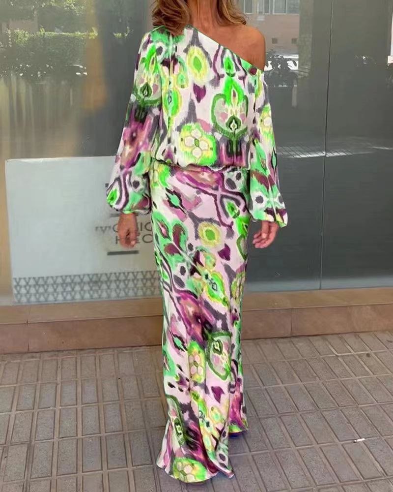 Damen Elegantes Maxikleid im grafischen Batikdesign mit Off-Shoulder-Ausschnitt und voluminösen Ärmeln Stilzeits