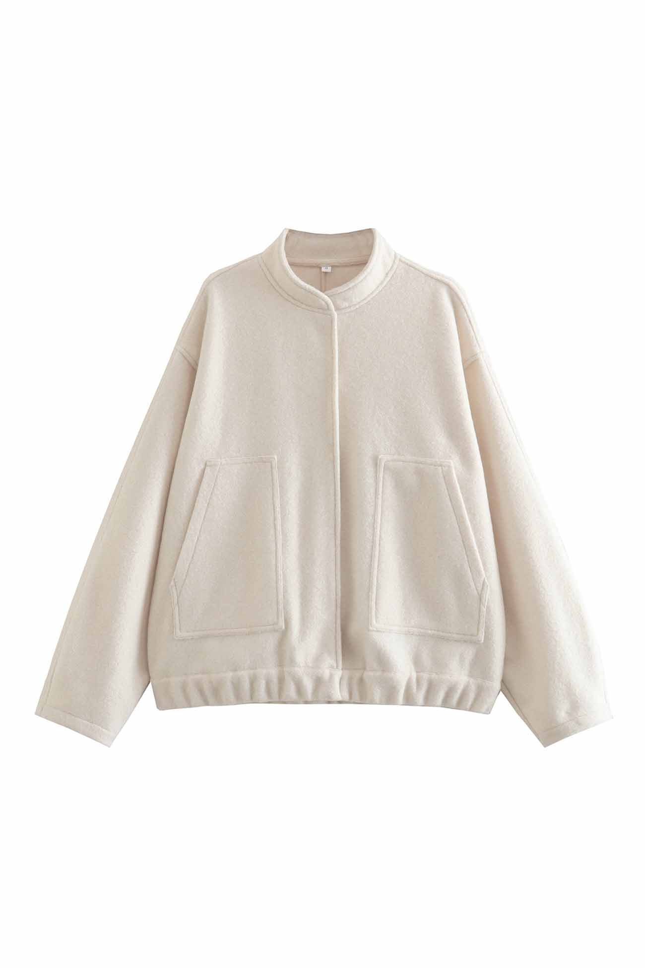 Wivella | Einfarbige Jacke mit Stehkragen und Knöpfen an den Taschen