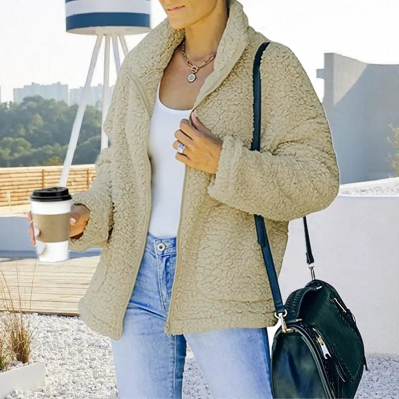 Stilzeits | Wendejacke aus Plüsch