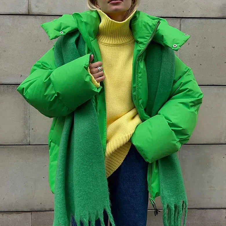 Damen Kurze Pufferjacke mit Kapuze - Oversized und Warm