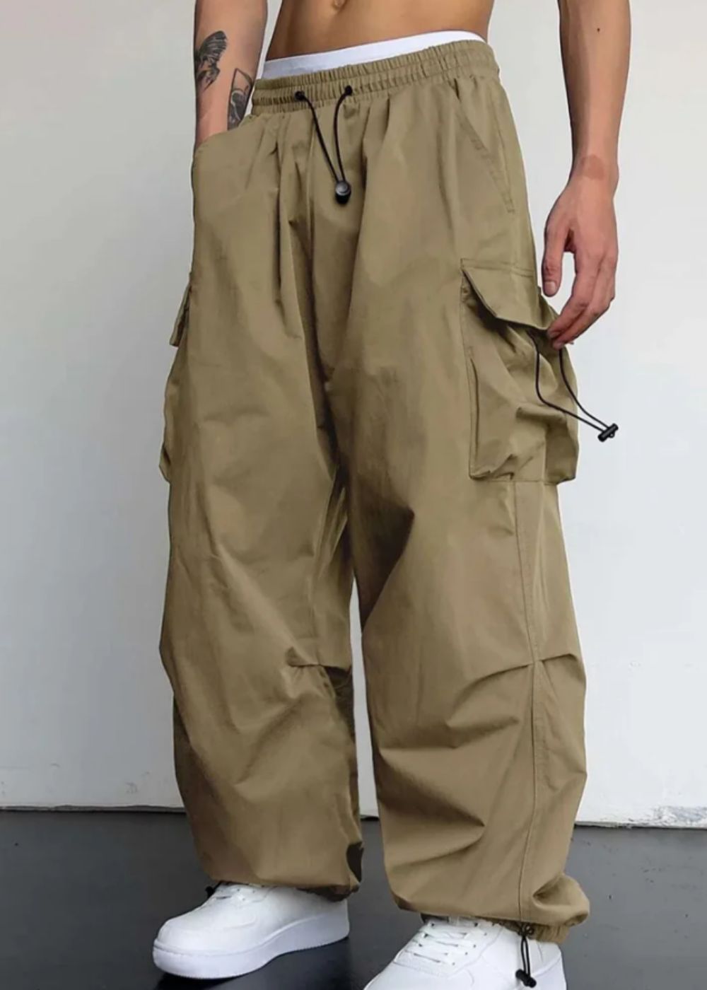 Stefano: Relaxed Cargo Pants