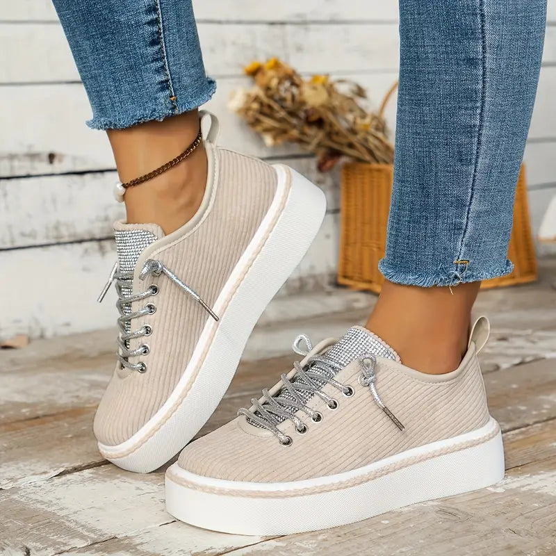 Women's Aria Sneakers