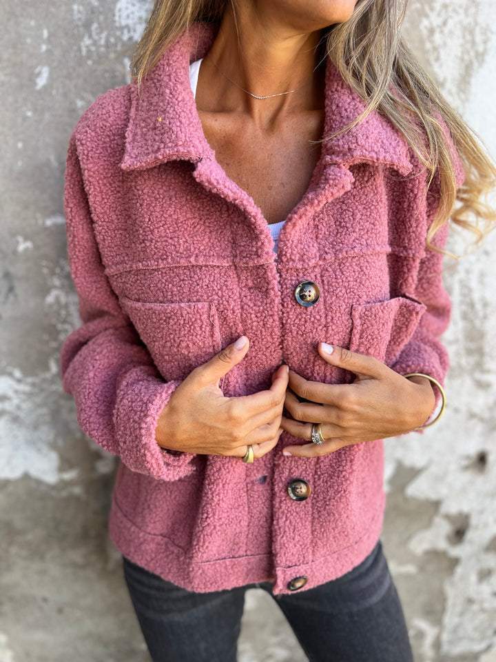 Stilzeits | Kurze Teddyjacke mit Knöpfen Fleece Weich und Modern