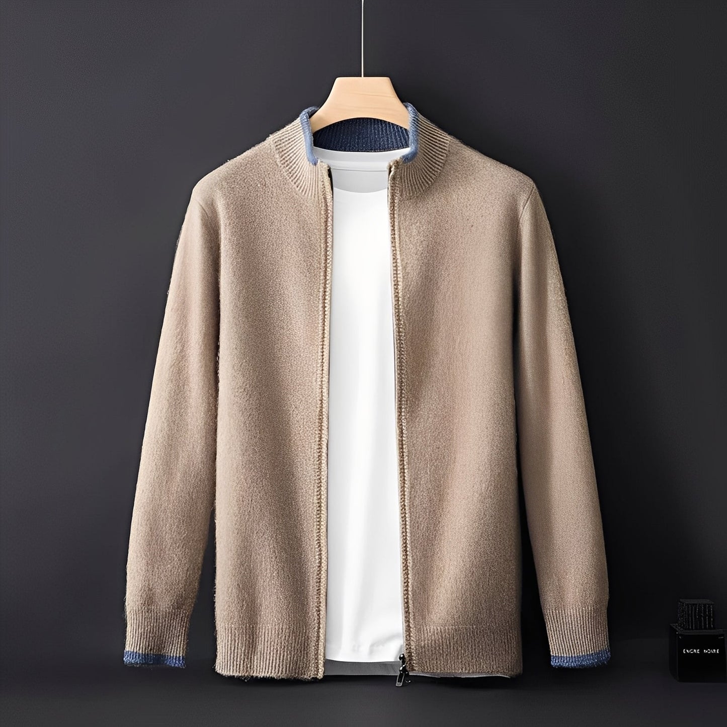 Stilzeits | Lässiger Cardigan mit Reißverschluss für Herren