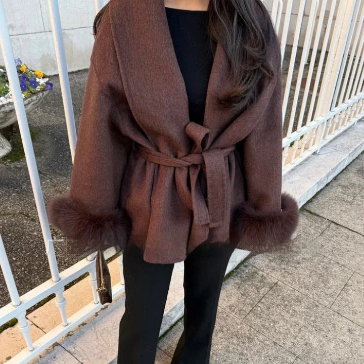 Stilzeits | Wolle Damenjacke mit weiten Ärmeln und Teddykragen