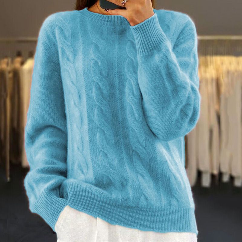 Valentina: Modern, warm knitted sweater