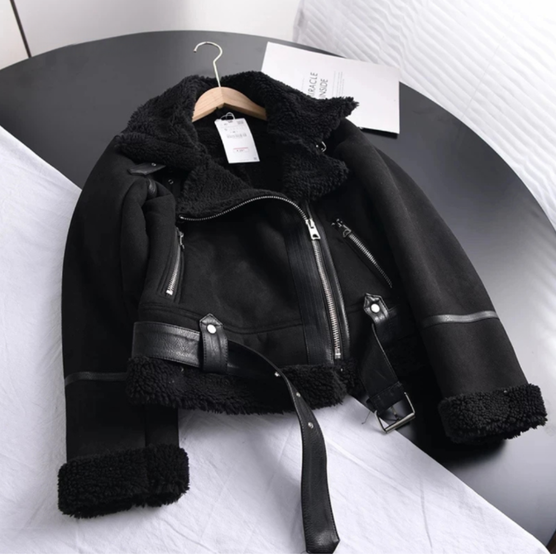 Trendige warme Damenjacke aus Fleece – Larina